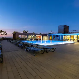 4* מלון The Views Monumental
